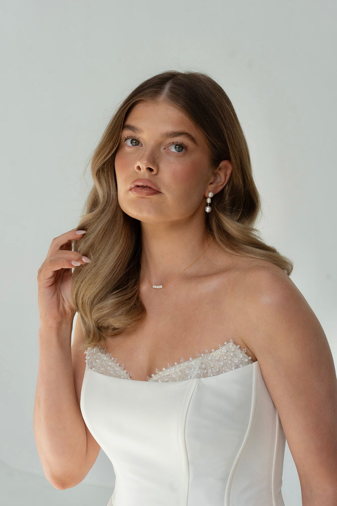 Huntleigh Pearl Earrings - Gold