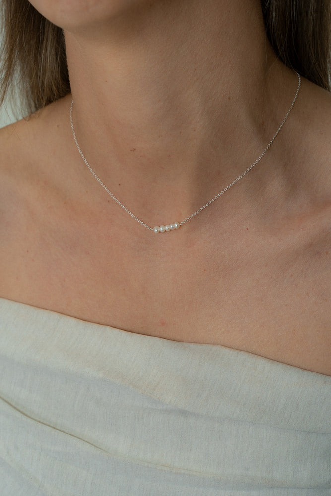 Kamali Pearl Necklace - Silver